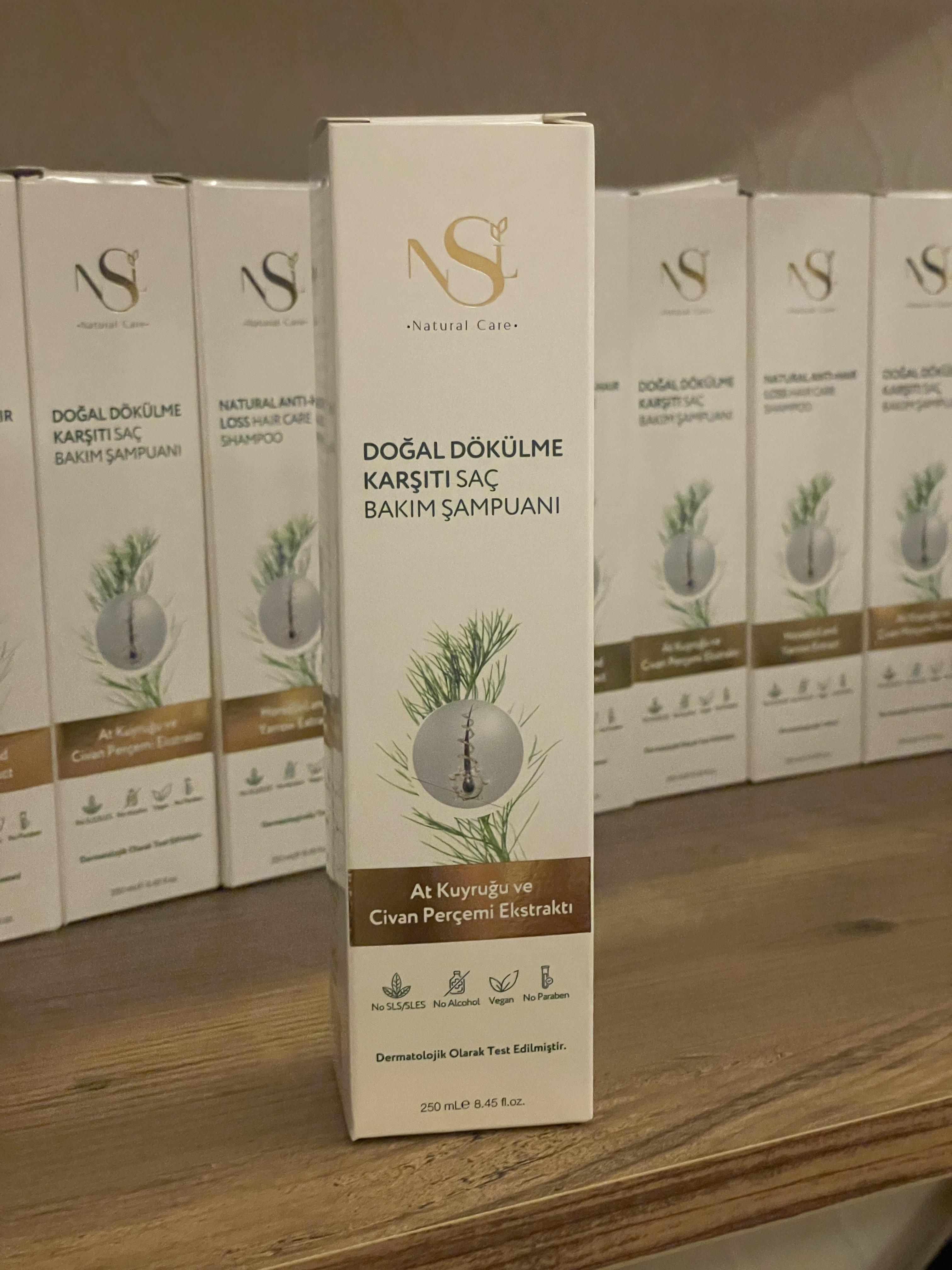 DÖKÜLME KARŞITI DOĞAL ŞAMPUAN-JOJOBA